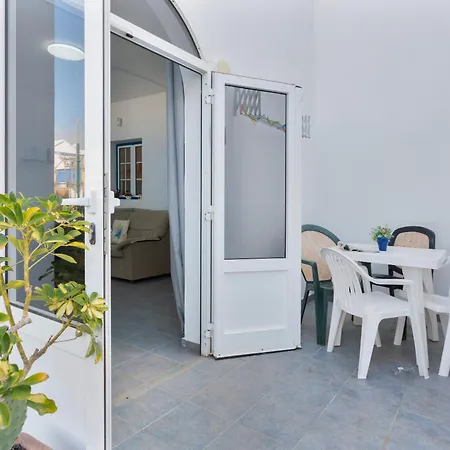 Vanil Blanco Apartment Yaiza (Lanzarote)