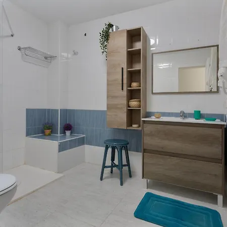 Apartament Vanil Blanco *